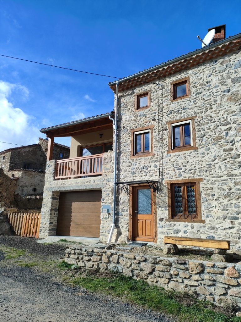 maison de bourg entièrement rénovée et tout confort dans les Gorges de l'Allier